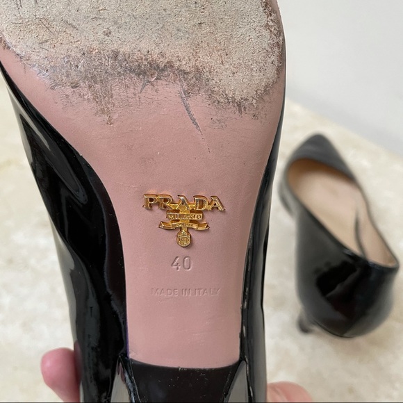 PRADA Black patent leather triangle heels - Picture 16 of 16